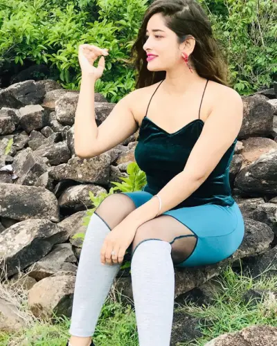 Shurbhi Escorts in Delhi